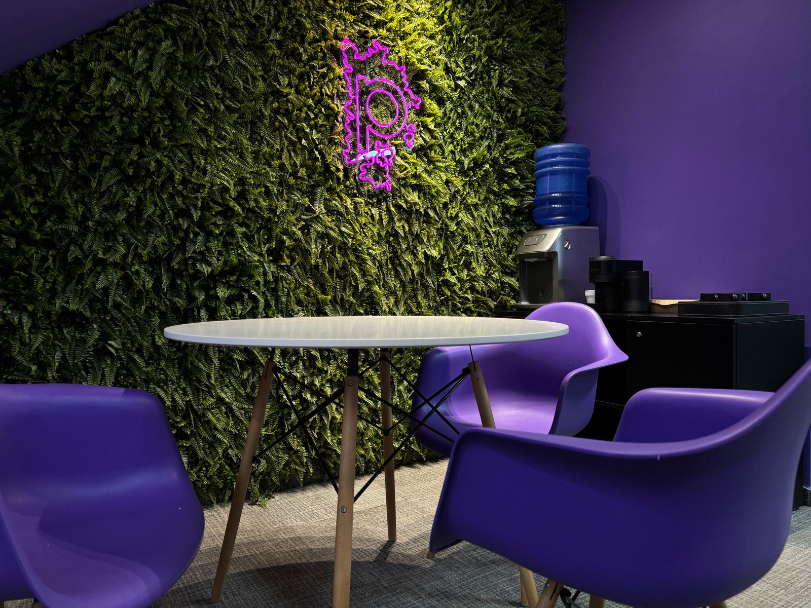 Escritório da Patmos Group